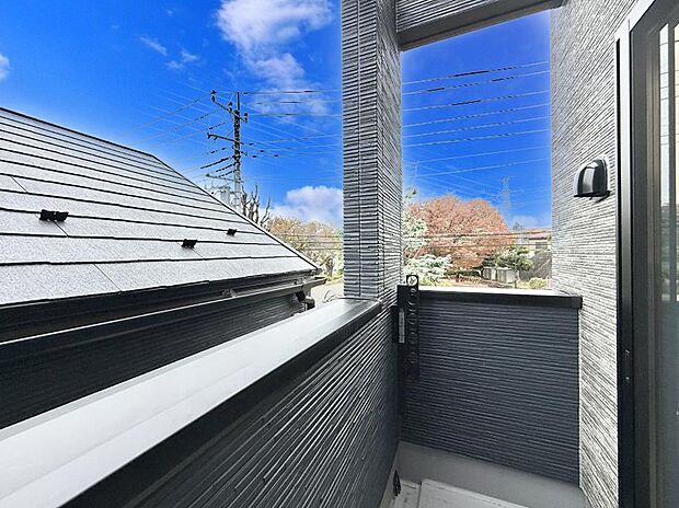 ■ 季節の移ろいを感じられる開放的な空間です