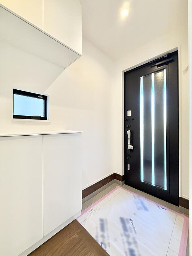 ■ シンプルで美しく、快適な暮らしの入り口