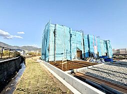 神奈川県秦野市堀山下