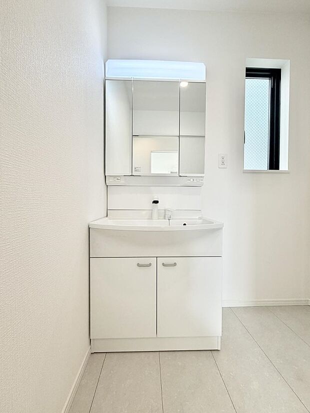 ■朝の準備がスムーズにできる広さです