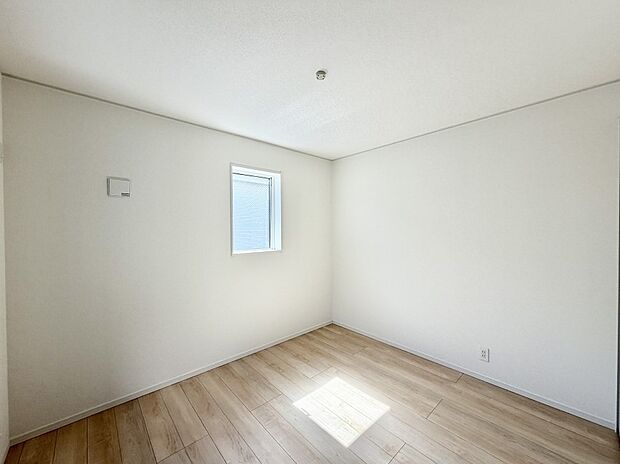 ■落ち着いた色合いのお部屋で穏やかな時間を楽しめます