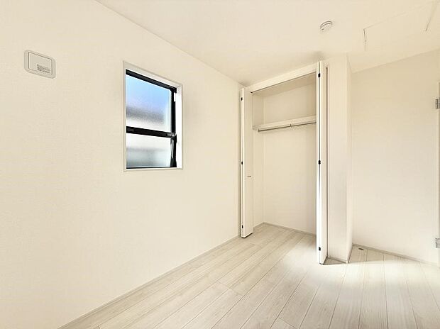 ■落ち着いた色合いのお部屋で穏やかな時間を楽しめます