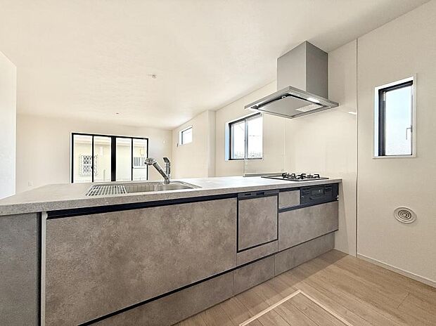 ■作る楽しみと食べる幸せを届けるキッチン