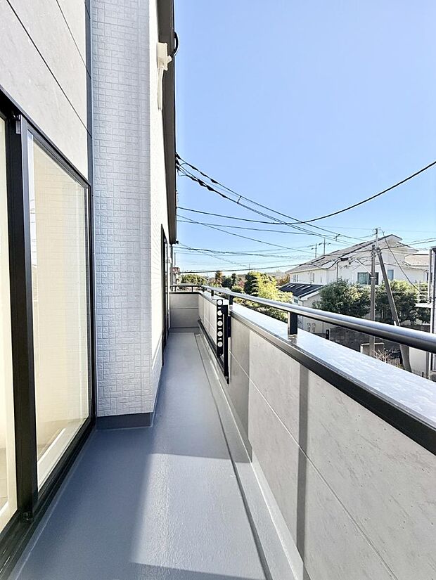 ■ 季節の移ろいを感じられる開放的な空間です