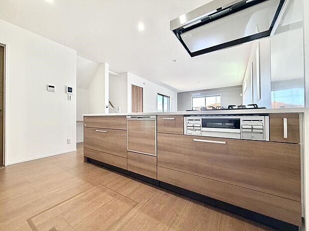 ■シンプルで美しく心地よい時間を生むキッチン空間