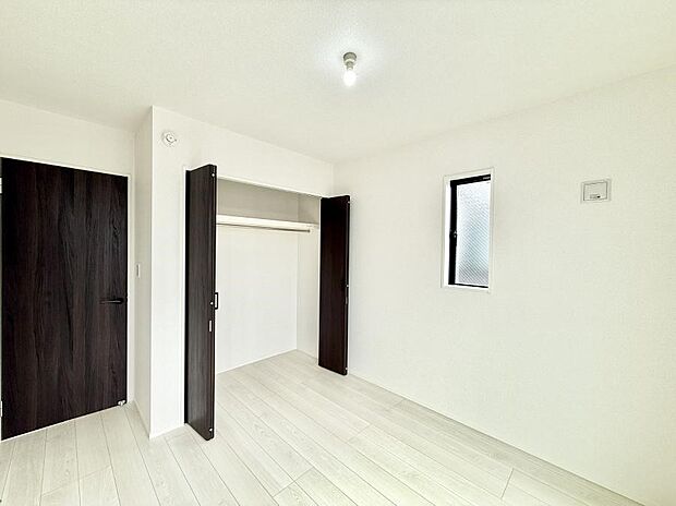 ■窓の配置や通気性の良い設計で部屋の空気がこもらず、常に新鮮な空気が流れます