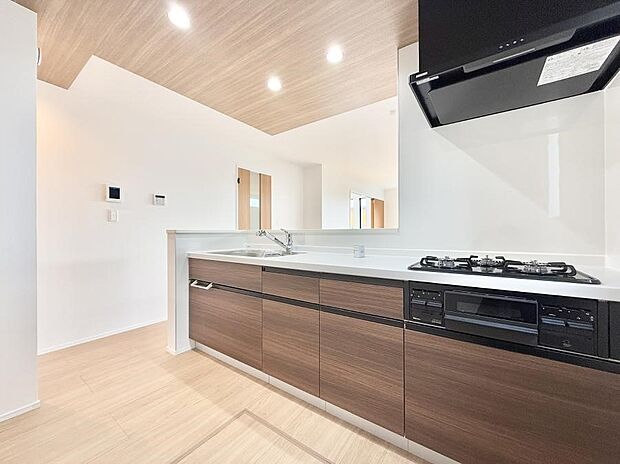 ■料理がもっと楽しくなる、快適なキッチン空間