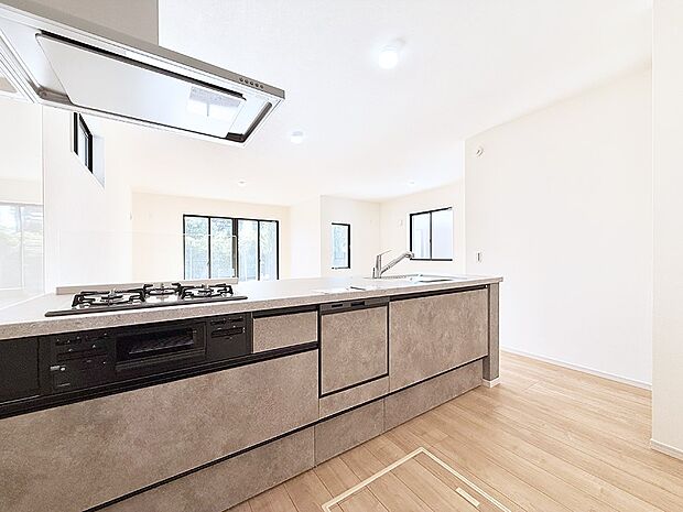 ■家族の絆を深める、温もりのあるキッチン