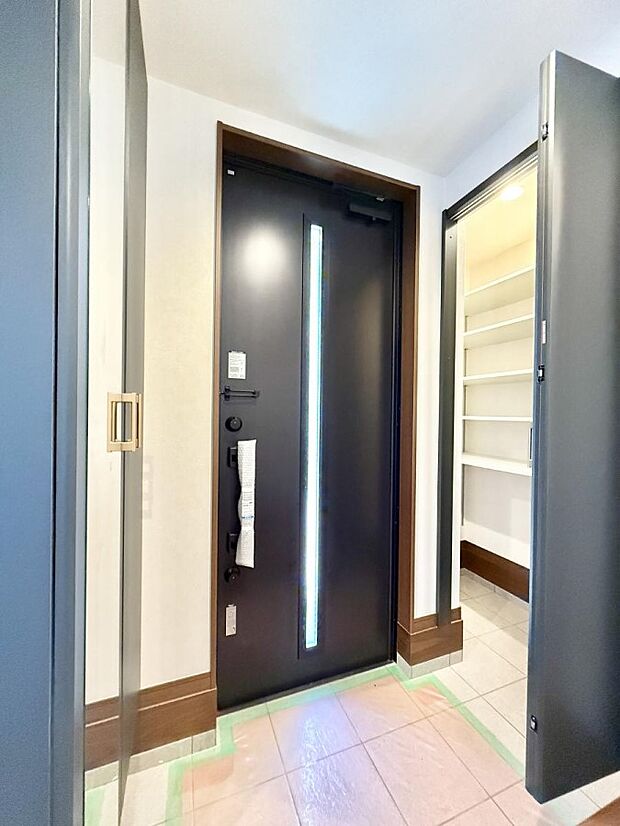 ■玄関はお家の顔!おしゃれな玄関でお客様をお迎え!