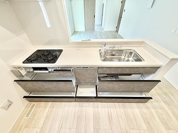 ■美味しい時間が生まれる、笑顔あふれるキッチン