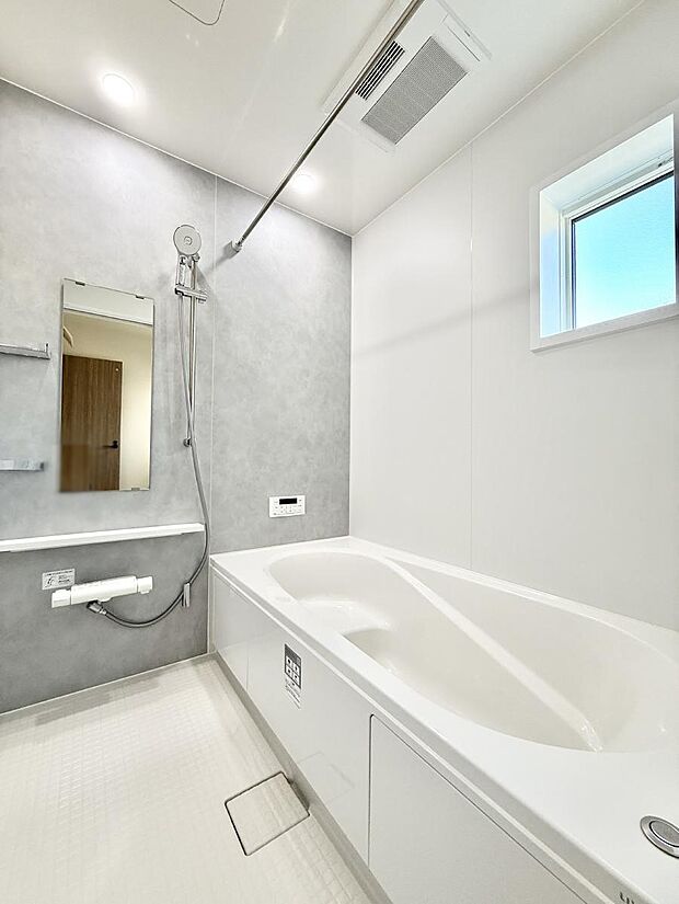 ■ゆっくり、ゆったり寛げるバスルーム