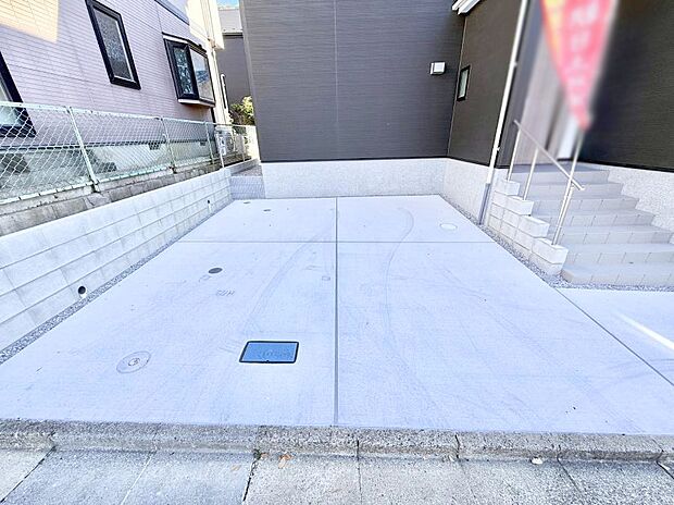 ■自宅にある駐車スペースなので安心ですね