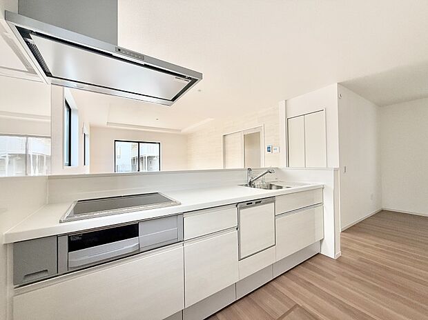 ■美味しい時間が生まれる、笑顔あふれるキッチン