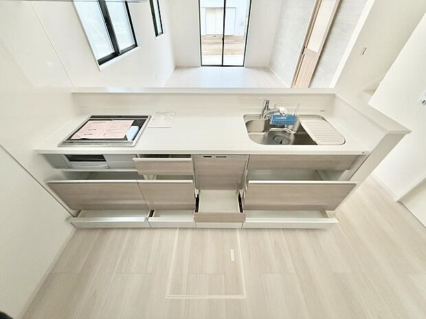 ■家族の絆を深める、温もりのあるキッチン