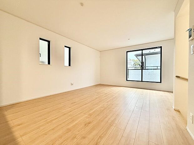 ■くつろぎと笑顔が集まる、心温まるリビング