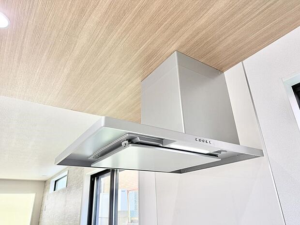 ■調理時の蒸気や匂いが換気扇に誘導され、効率的に排煙ができます。