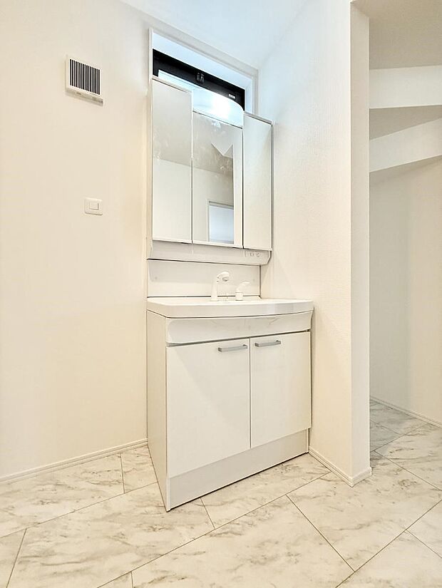 ■朝の準備がスムーズにできる広さです