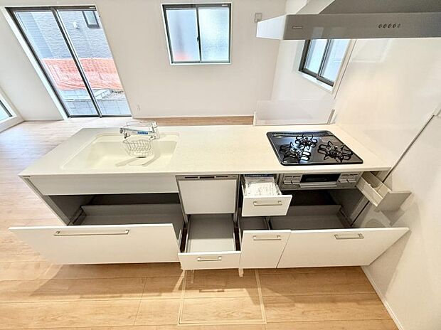 ■美味しい時間が生まれる、笑顔あふれるキッチン