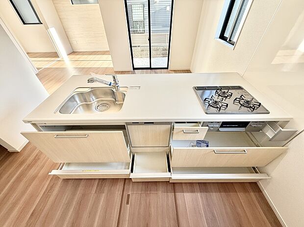 ■料理がもっと楽しくなる、快適なキッチン空間