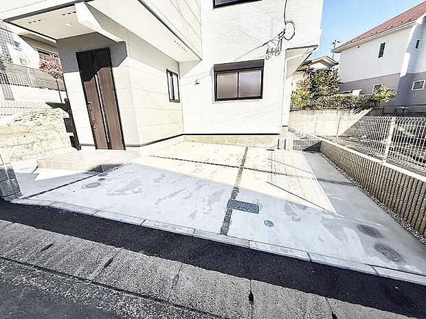 ■自宅にある駐車スペースなので安心ですね