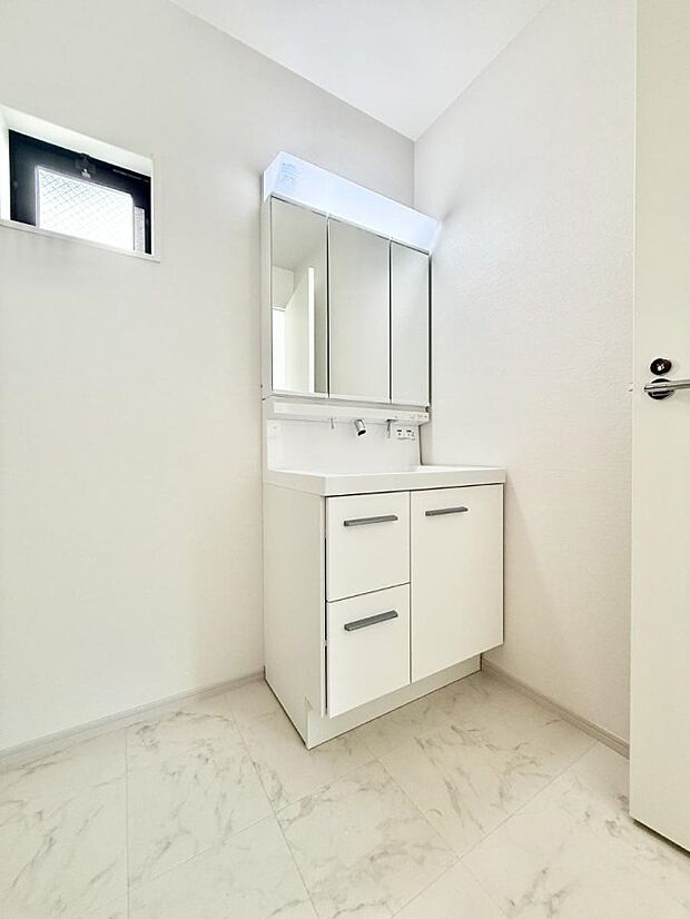 ■朝の準備がスムーズにできる広さです