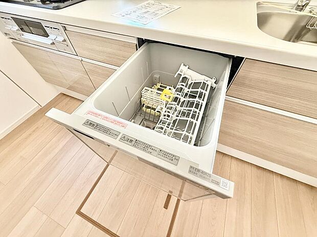 ■手間なく洗浄！食器をピカピカに仕上げてくれます