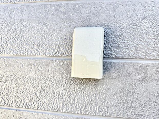 ■室内のコンセントから延長コードを引っ張る手間がなくなります。