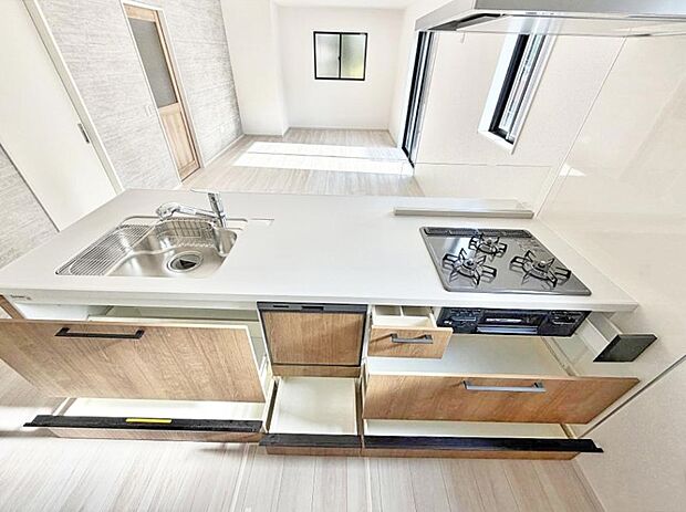 ■家族の絆を深める、温もりのあるキッチン