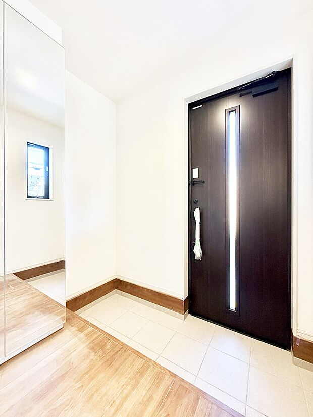 ■ シンプルで美しく、快適な暮らしの入り口