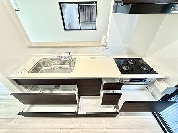 ■料理がもっと楽しくなる、快適なキッチン空間