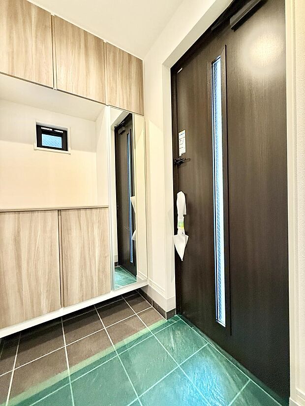 2号棟 ■ ここから始まる一日、すっきり整った玄関