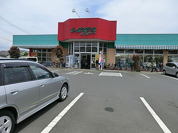 スーパー 800m しまむらストアー中原御殿店