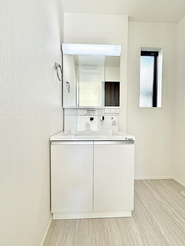 ■朝の準備がスムーズにできる広さです