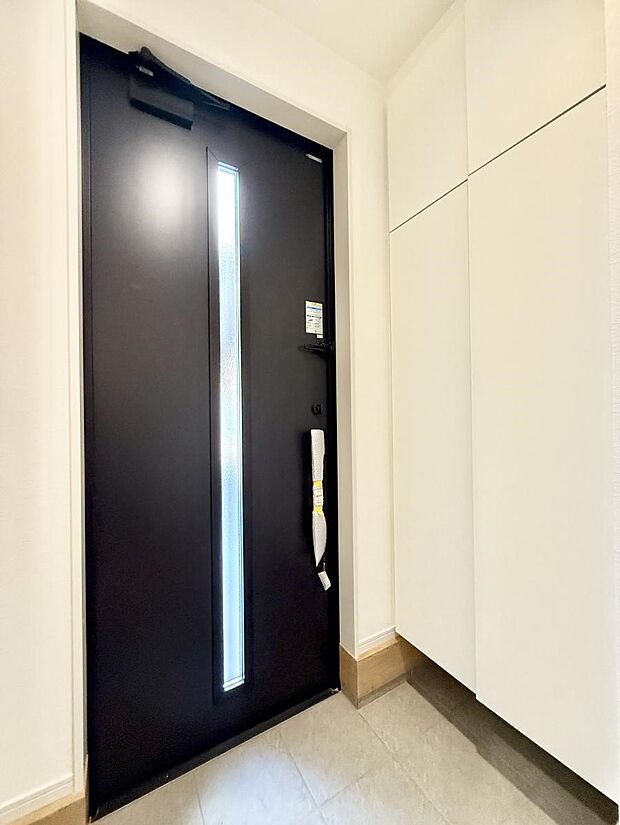 ■ シンプルで美しく、快適な暮らしの入り口