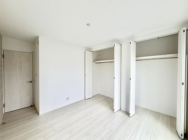 1号棟  ■自分だけのスペース どんなお部屋にするかとっても楽しみですね