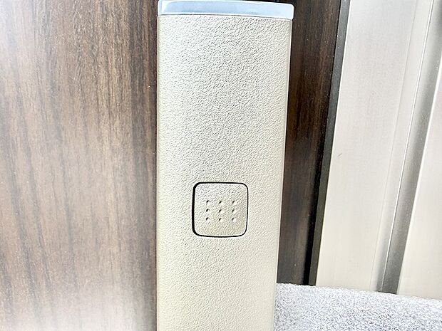 ■鍵を取り出さずに便利に操作できて快適