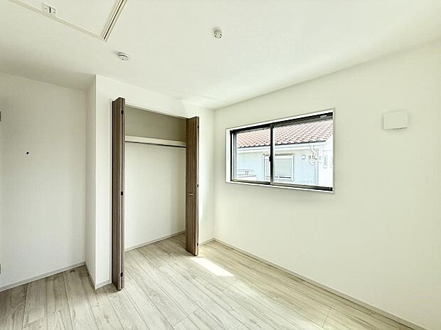 ■落ち着いた色合いのお部屋で穏やかな時間を楽しめます
