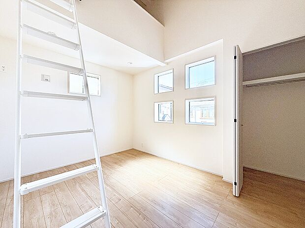 ■心地よい雰囲気が漂う落ち着いた空間