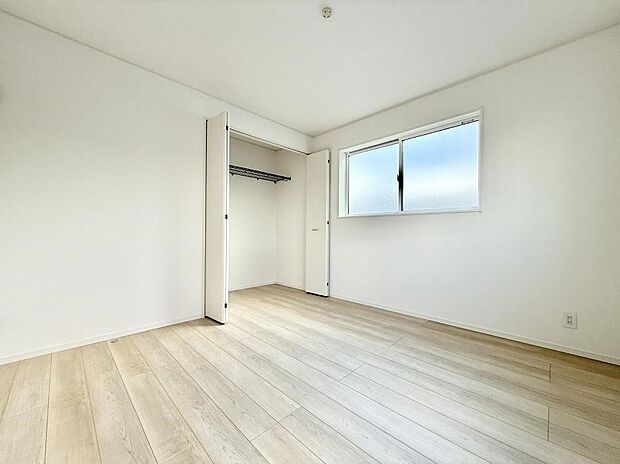 ■窓の配置や通気性の良い設計で部屋の空気がこもらず、常に新鮮な空気が流れます