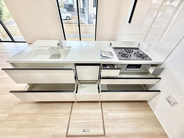 ■家族の絆を深める、温もりのあるキッチン