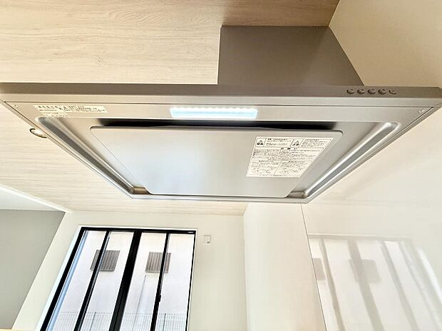 ■調理時の蒸気や匂いが換気扇に誘導され、効率的に排煙ができます。