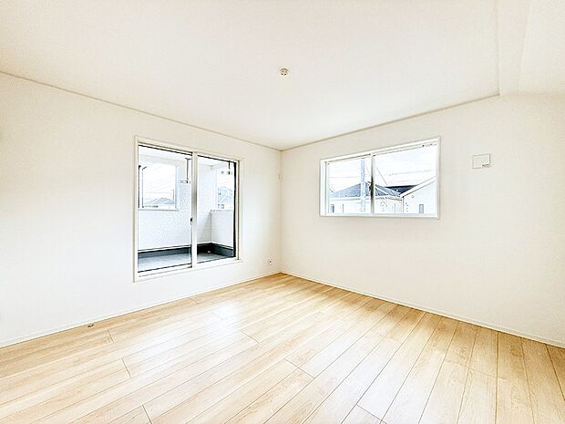 ■窓の配置や通気性の良い設計で部屋の空気がこもらず、常に新鮮な空気が流れます