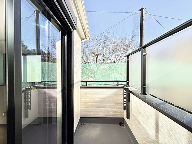 ■ 季節の移ろいを感じられる開放的な空間です