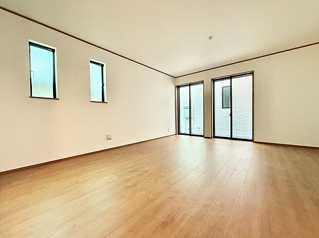 ■くつろぎと笑顔が集まる、心温まるリビング