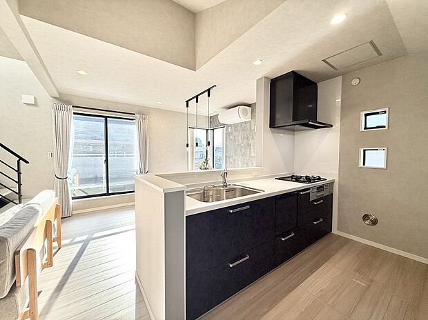 ■料理がもっと楽しくなる、快適なキッチン空間