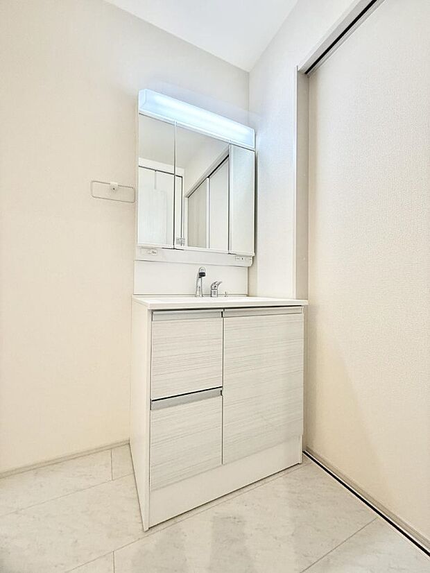 ■朝の準備がスムーズにできる広さです