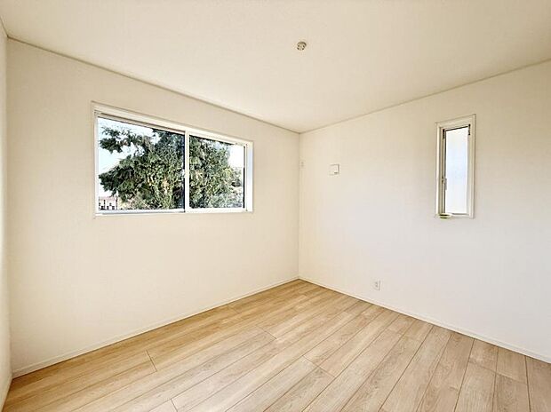 ■落ち着いた色合いのお部屋で穏やかな時間を楽しめます