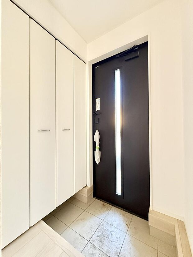 ■ ここから始まる一日、すっきり整った玄関