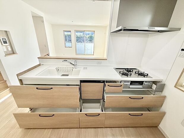 ■料理がもっと楽しくなる、快適なキッチン空間