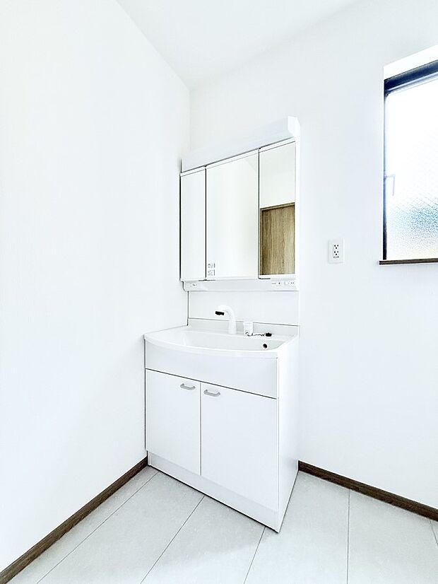 ■朝の準備がスムーズにできる広さです